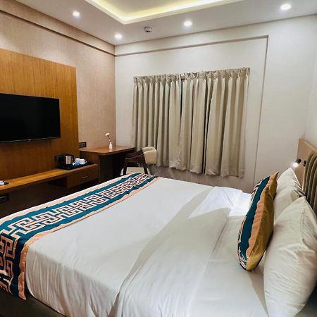 Hotel Aashraya Dod Jala Luaran gambar
