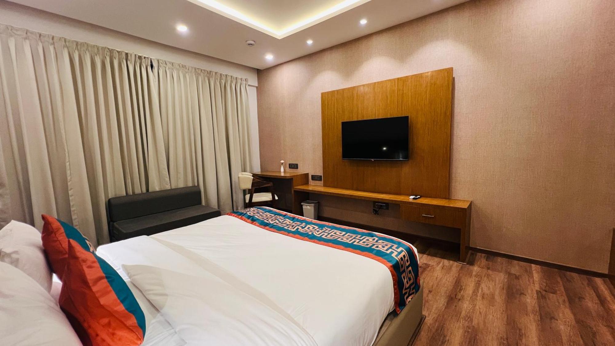 Hotel Aashraya Dod Jala Luaran gambar