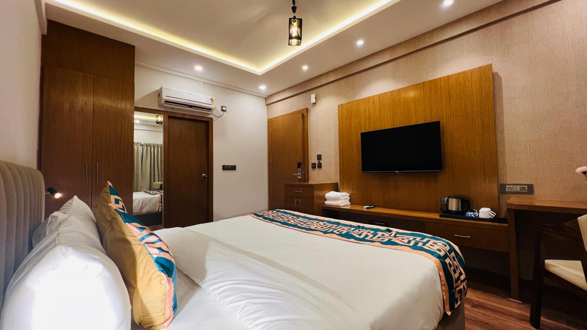 Hotel Aashraya Dod Jala Luaran gambar